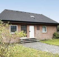 Großzügig aufgeteiltes Einfamilienhaus mit Vollkeller und Garage in ruhiger Lage von Reckenfeld! - Greven