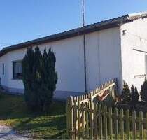 **TOLLER BUNGALOW;IDEAL FÜR DIE JUNGE FAMILIE MIT KLEINER ETW; ALLES AUF EINER EBENE**** - Elbtal Heuchelheim