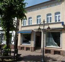 Gepflegtes Wohn-Geschäftshaus im Stadtzentrum - Bodenwerder