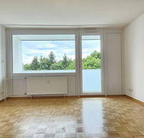 Helle 4-Zimmer-Wohnung mit Balkon in Großhadern - München