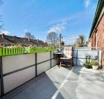 Wunderbarer Balkon auf der Sonnenseite - Rendsburg