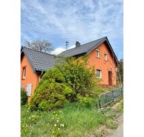 Charmantes Einfamilienhaus mit Potenzial zur individuellen Renovierung - Dackscheid
