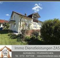 Wunderbares Zweifamilien-Wohnhaus mit 2 Garagen - Tann