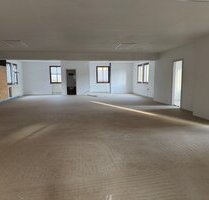 Büro | Praxis | Schulungsraum | Fitnesscenter | Physio | etc. - Ansbach
