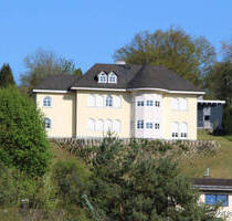 Ihr Traumhaus mit unverbaubarem Blick auf die Lahn - Weinbach / Fürfurt