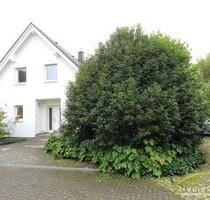 Möbliert Furnished - Einfamilienhaus mit großem Grundstück in Dresden-Zaschendorf 8 Personen