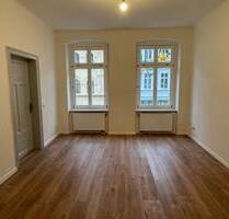 Geräumige 6 RWE mit Tageslichtbad im Stadtzentrum - Görlitz Innenstadt