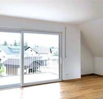 Charmante 3-Zimmer Dachgeschosswohnung in Rot a. d. Rot