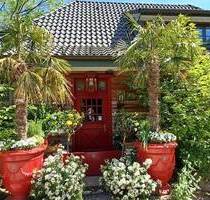 GERWERBEOBJEKT MIT WOHNHAUS und TRAUMGARTEN DIREKT IM ORTSKERN VON OSTSTEINBEK ZU VERKAUFEN