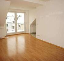 Moderne Dachgeschoss-Whg. mit Laminat - frei ab 1.1.26 - Chemnitz Sonnenberg