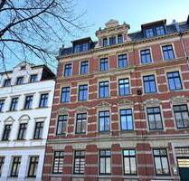 Vermietete 2-Raum-WE in zentrumsnaher Lage! Großer Südbalkon, EBK, Tageslichtbad u. Stpl.! - Zwickau Innenstadt
