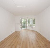 Modern sanierte 2-Raum-Wohnung mit Balkon in Schedewitz - Zwickau / Schedewitz