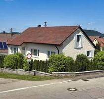 Familienfreundliches Haus mit großem Garten - Albstadt