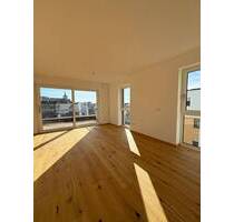 Schöne 3-Zimmer Penthouse Wohnung mit Gäste-WC in zentraler Stadtlage in Deggendorf! - Erstbezug