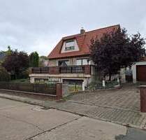 Einfamilienhaus mit Vollkeller + Garage und Garten-Gerätehaus in beliebter Wohnlage („Musikerviertel“) in Aschersleben