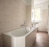 Ab 01.10.! Schöne 3-Raumwohnung mit Balkon im Süden! - Halle (Saale) Südstadt