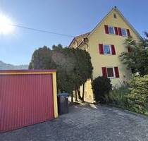 Freie sanierungsbedürftige 2-Familien-Doppelhaushälfte in Unterhausen mit Garten und Garage - Lichtenstein