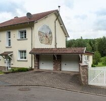 Naturnahes Wohnen: Einfamilienhaus mit großzügigem Grundstück - Großrosseln / Emmersweiler