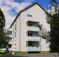 Für die kleine Familie: Ruhig gelegen, praktischer Grundriss und Südost-Balkon - Pirna