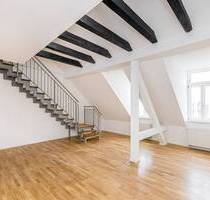 Helle 2-Zimmer-Wohnung - frisch renoviert im Dachgeschoss - Leipzig