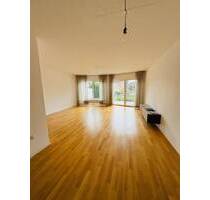 Modernes Reihenmittelhaus mit Einbauküche, Terrasse, kleinem Garten und Carport in LU-Maudach - Ludwigshafen am Rhein Maudach / Stadtbezirk 421