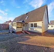 gepflegtes und modernisiertes Wohnhaus mit Garagen und einem schönem Grundstück - Wasbek