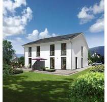 Das schlanke Town & Country Doppelhaus in Grebenstein - urbanes Wohnen zweifach genießen