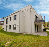 Moderne 3-Zimmer-Gartenwohnung mit Einbauküche und Terrasse - München
