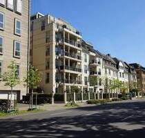 Luxuriöse voll möblierte 5 Zimmer-Wohnung mit großem Balkon und direktem Rheinblick - Düsseldorf Golzheim