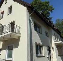 Saarbrücken- St.Arnual - sehr schöne 4 ZKB Wohnung mit Terrasse, 2 Balkonen