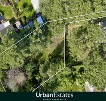 Sonniges Südgrundstück mit Privatzufahrt - bauträgerfrei - Berlin / Lichtenrade