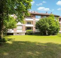 Bi-Senne: 4 Zimmer-Wohnung mit idealem Schnitt und sonniger Loggia - Bielefeld / Senne