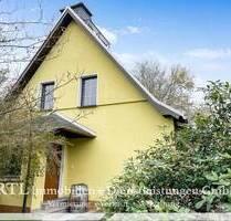 (A1493) Ruhige Lage, großes Potenzial - Sanierungsbedürftiges Haus im Grünen - Remptendorf