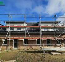 25885 Ohrstedt. Doppelhaus. Neubau. KFW 40. 10 Zimmer, 4 Bäder, 2 x Photovoltaik, 2 Luftwärmepumpen - Oster-Ohrstedt