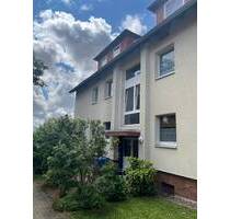 GöttingenGeismar - 23-Zimmer Eigentumswohnung, 1.OG, perfekte Lage, traumhafter Ausblick, ruhige Gegend, unsaniert