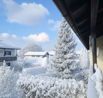 Charmante 2-Zi Wohnung im 1. OG mit Tageslichtbad und Stellplatz - Eschenlohe