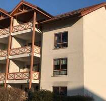 Vermietete 3-Zimmer-Wohnung mit Wohnküche, Balkon, Tiefgarage in Freital-Hainsberg