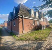 * 2-RWE * Dusche * BadKüche mit Fenster * PKW-Stellplatz möglich * - Leuna OT Pissen