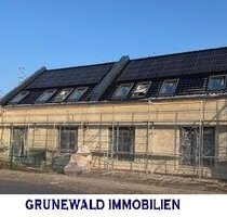 Erstbezug nach Neubau! Moderne Doppelhaushälfte mit 2 Stellplätzen. - Eisenberg