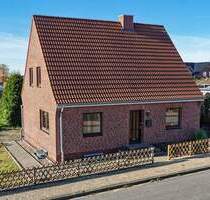 gemütliches EFH mit Solar & 3 Carports in zentraler Lage** - Schneverdingen