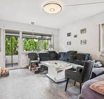 Lichtdurchflutet und gut geschnitten - Vermietete 3-Zimmer-Wohnung mit Balkon in gefragter Lage - Ludwigsburg / Oßweil