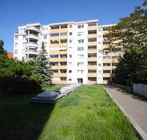 Vermietete 1-Zimmer-Wohnung mit Balkon und Tiefgaragenstellplatz - zentrale Lage in Berlin - Berlin / Reinickendorf