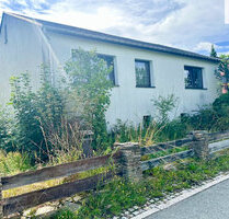 Schaffen Sie sich hier Ihren Wohntraum - Haus zum Ausbauen in idyllischer Lage in Wiesa-Neundorf!! - Wiesa / Neundorf
