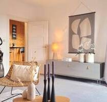 Familienidylle mit Charakter - Einfamilienhaus auf sonnigem Grundstück ++869qm++ AUSSICHT++ - Vaihingen an der Enz