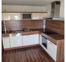 Gemütliche 4 Zi-Wohnung im 2.OG -Einbauküche-Gartenmitbenutzung- 90556 Cadolzburg