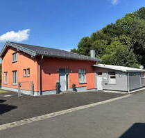 Wohnhaus und Büros Praxis - zentrale u. ruhige Lage Bergisch Gladbach