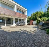 Familienhaus mit Gartenparadies und Einlieger-Option - Leinfelden-Echterdingen Stetten