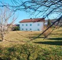 Vielseitige Nutzungsmöglichkeiten: 2-Familienhaus + viel zusätzliche Fläche & Bauplatz - Sulz am Neckar Bergfelden