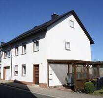 Einfamilienhaus mit Garage und Garten in Erndtebrück