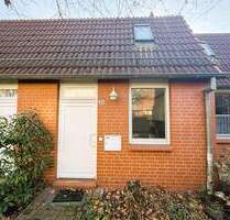 Kleines, lichtdurchflutetes Reihenhaus mit Tiefgaragenstellplatz direkt am Bremer Bürgerpark! - Bremen Weidedamm